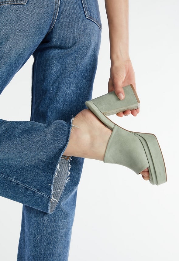 Bristol Block Heeled Sandal - Image 5