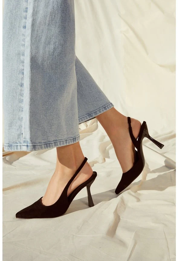 Brit Sling-Back Flared Pump - Image 6