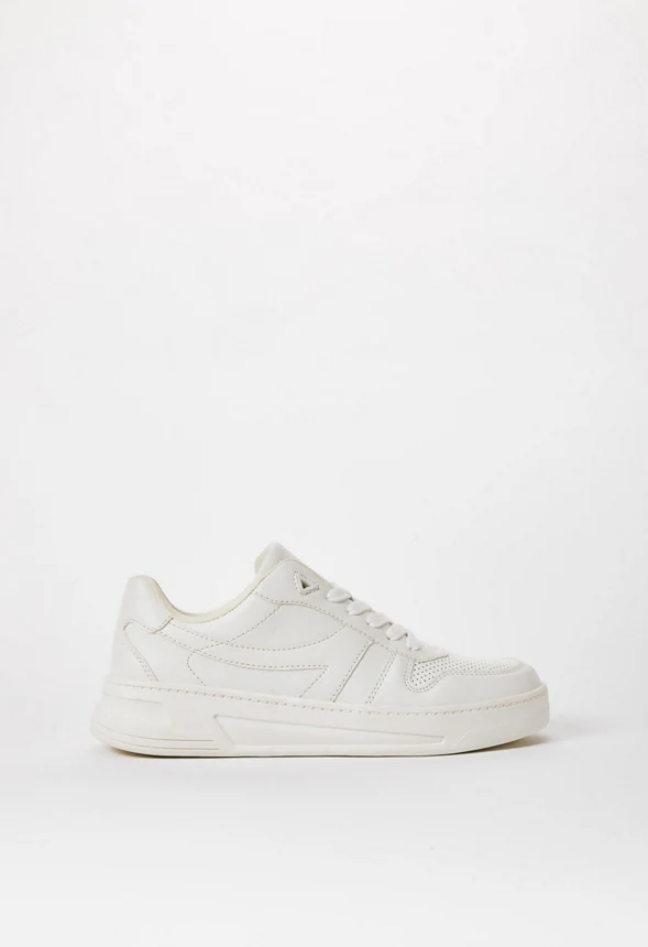 Brooklyn Court Sneaker - Image 3