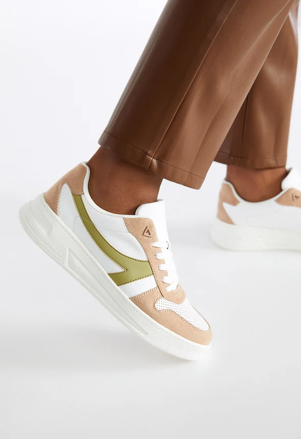 Brooklyn Court Sneaker - Image 2