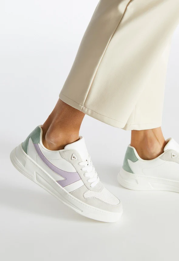Brooklyn Court Sneaker - Image 2