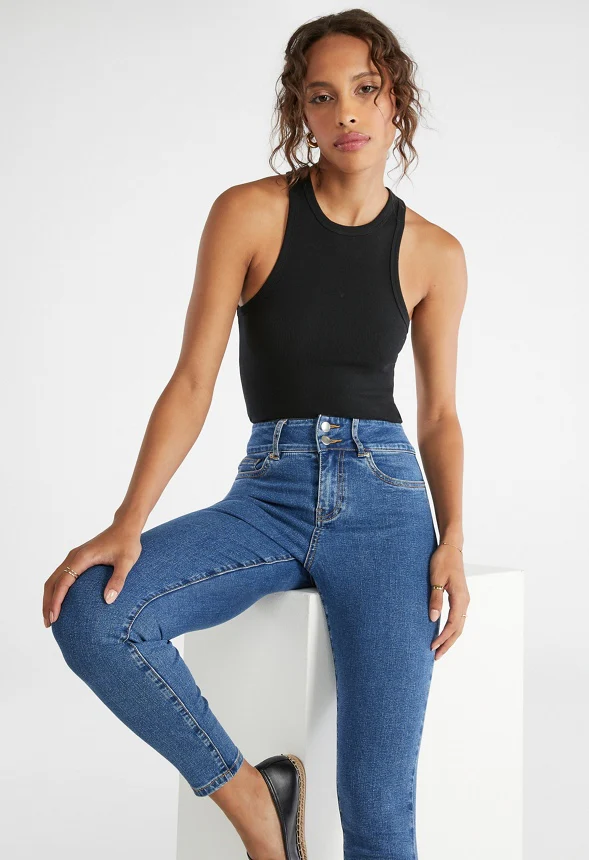 Brynn Booty Lifter Skinny Jeans - Image 4