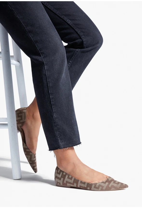 Byrdi Pointed Toe Flat - Image 5