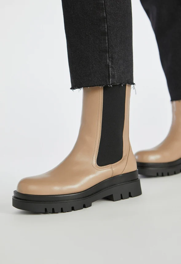 Candide Platform Chelsea Boot - Image 2