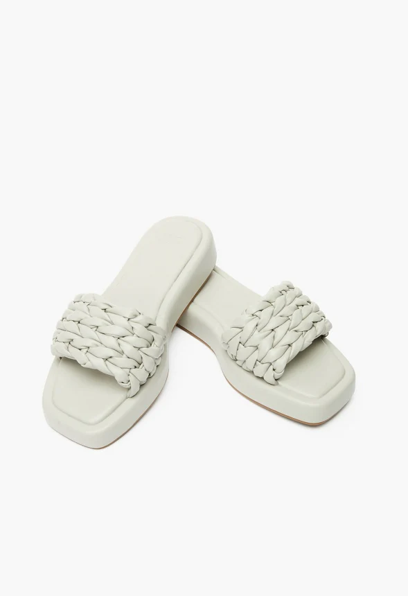 Cara Woven Slide Sandal - Image 4