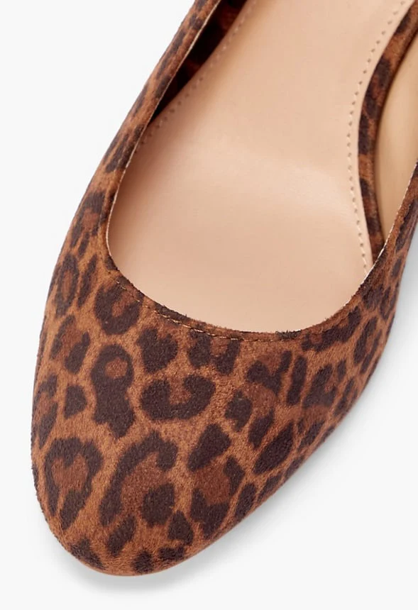 Caroline Block Heeled Pump - Image 4