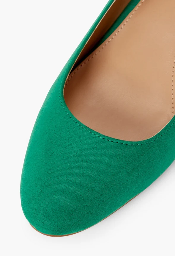 Caroline Block Heeled Pump - Image 4