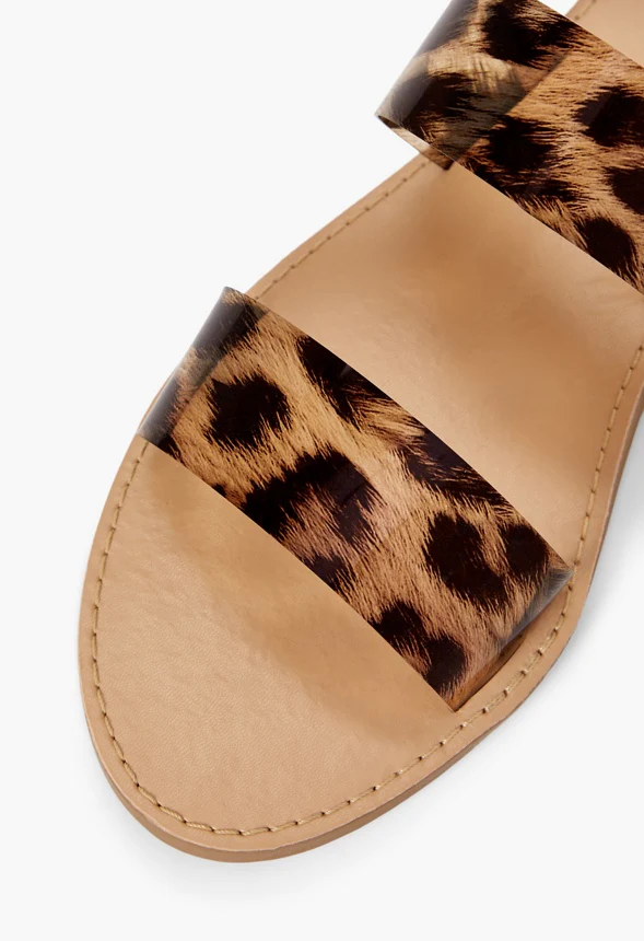 Cass Flat Sandal - Image 4