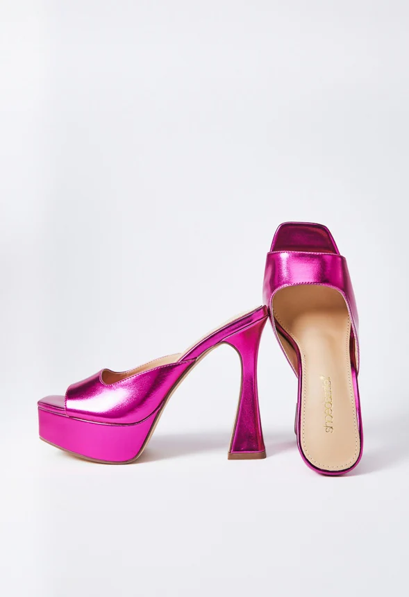Cassia Heeled Sandal - Image 9