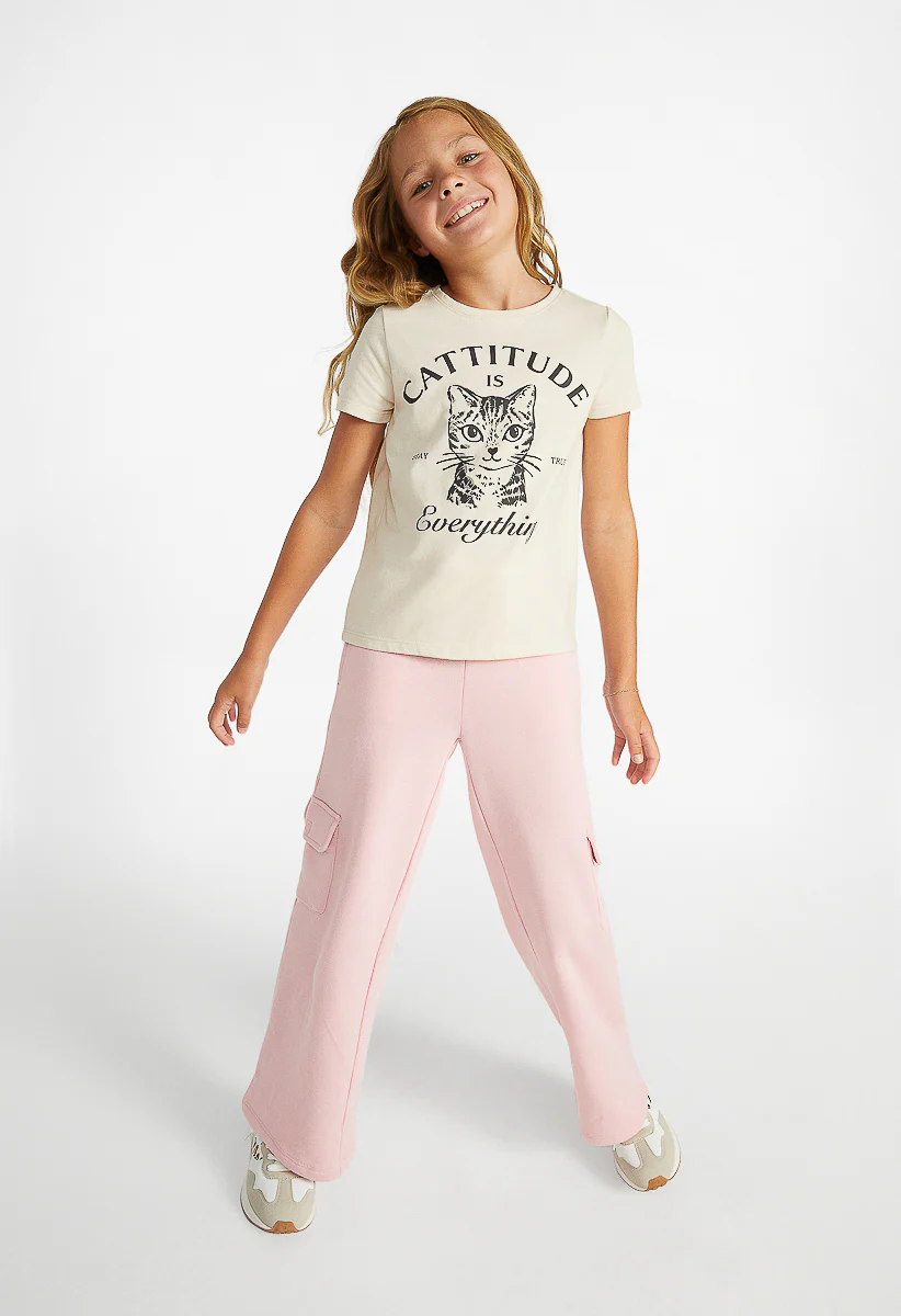 Catty Cool Outfit - Image 6