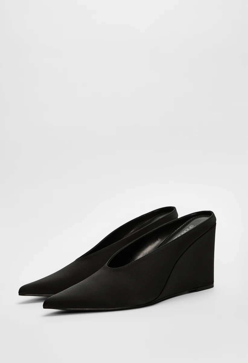 Celia Mule Pump - Image 5
