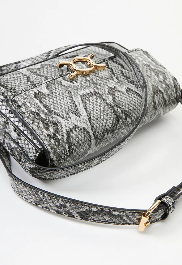 Chain Hardware Shoulder Bag - Image 5