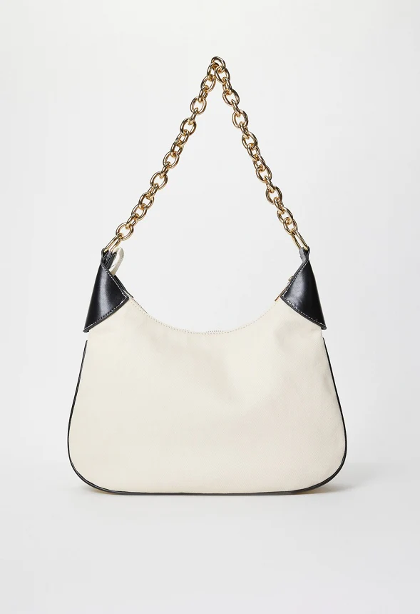 Chain Strap Shoulder Bag - Image 3