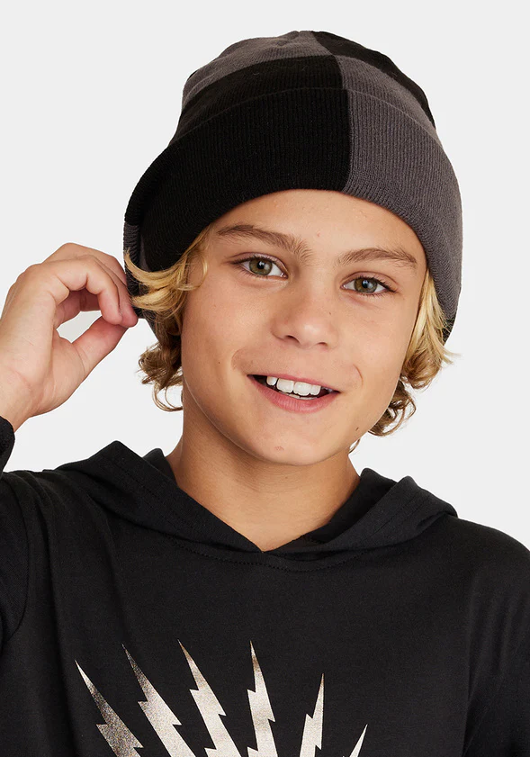 Checkered Beanie Hat - Image 2
