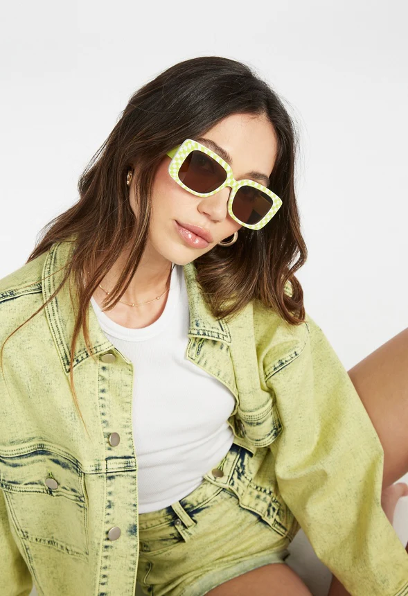 Checkered Frame Sunglasses - Image 2