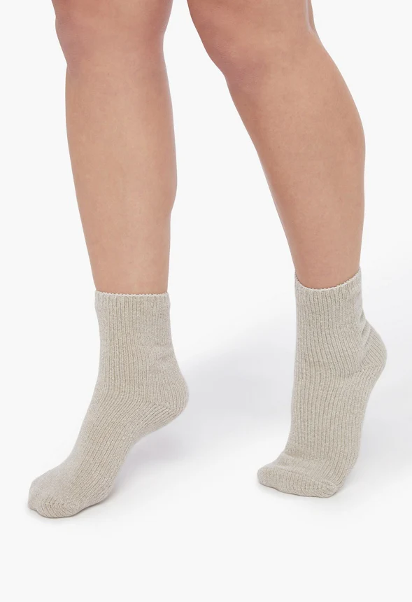 Chenille Sock Set - Image 4