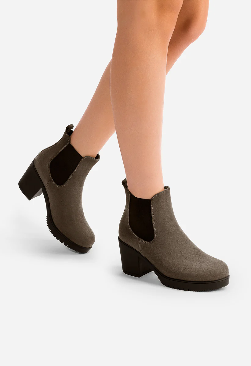 Chunky High Heel Chelsea Ankle Boots - Image 2