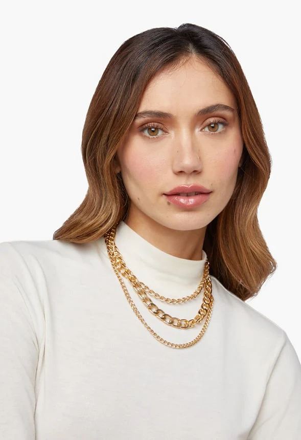 Chunky Layered Chain Necklace - Image 3