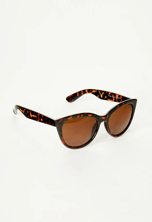 Classic Cat-Eye Sunglasses - Image 2