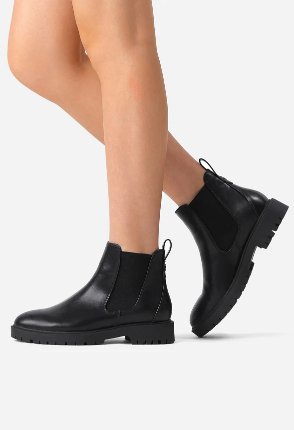 Classic Chelsea Ankle Boot - Image 5