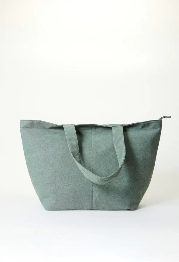 Classic Fabric Tote Weekender - Image 3