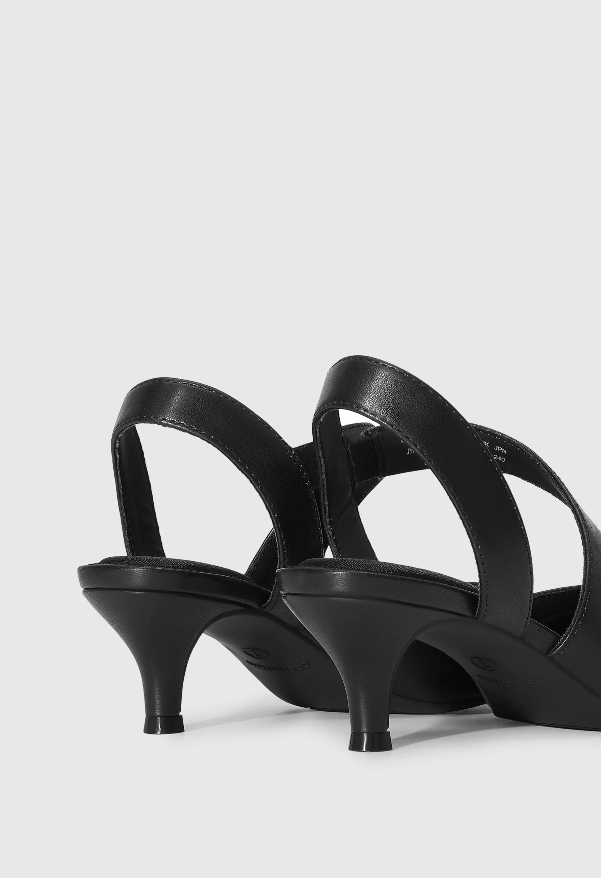 Closed Toe Pointed Toe Low Heel Strappy Pumps - Image 5