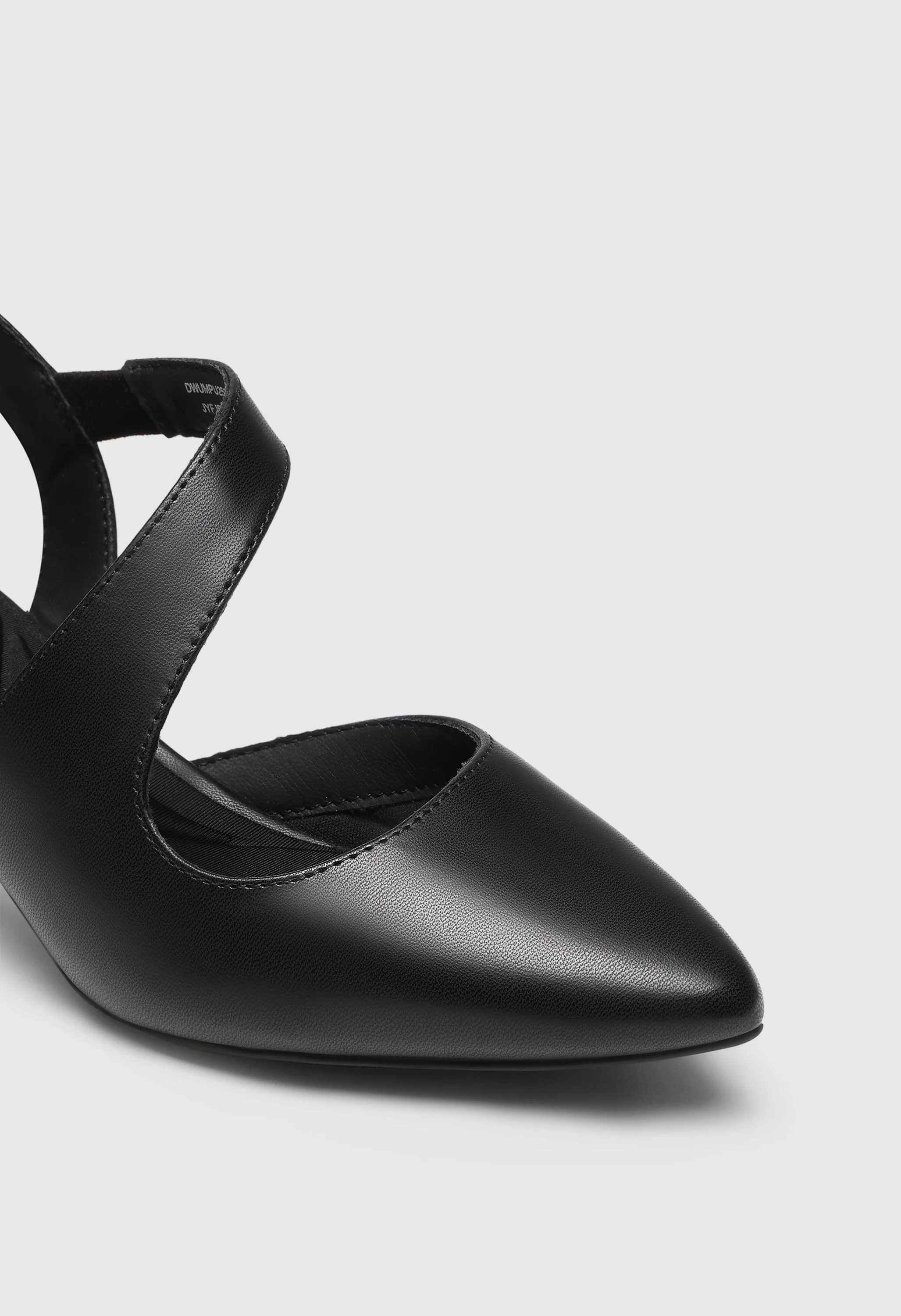 Closed Toe Pointed Toe Low Heel Strappy Pumps - Image 6