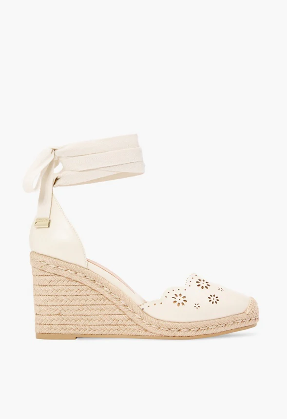 Coast To Coast Eyelet Wedge - Image 2