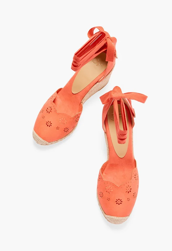 Coast To Coast Eyelet Wedge - Image 6