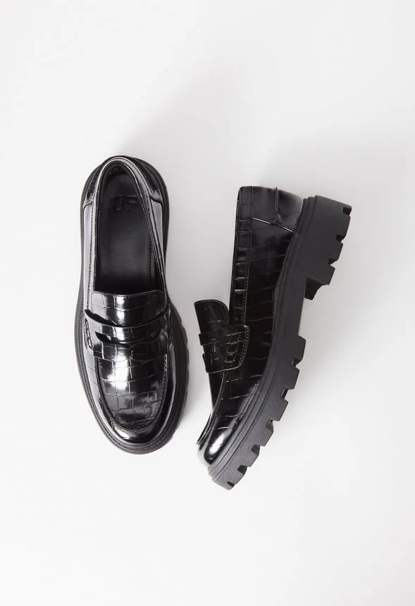 Colette Lug Sole Loafer - Image 7