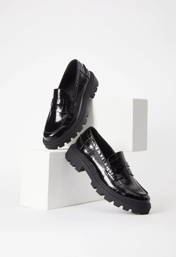 Colette Lug Sole Loafer - Image 8