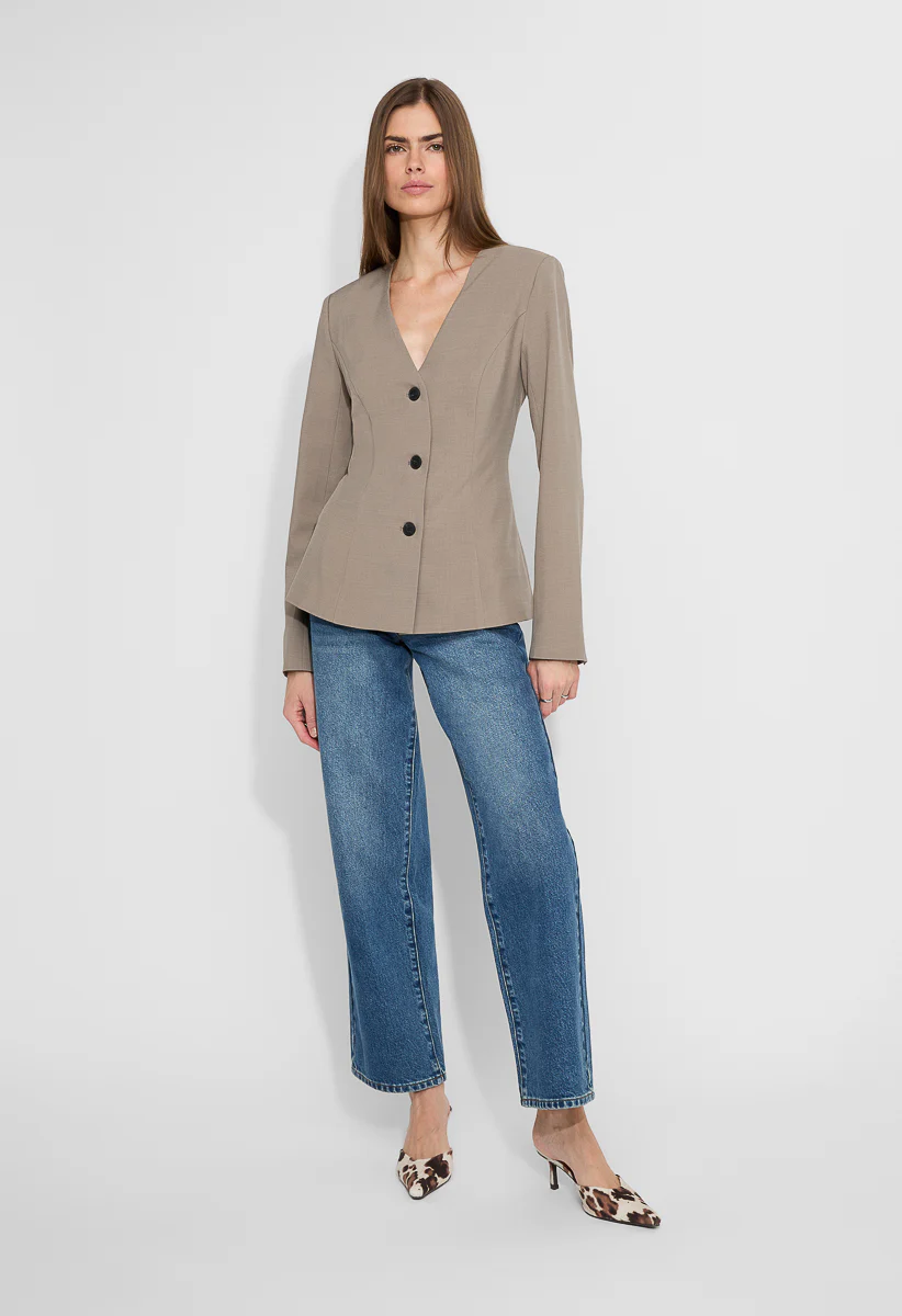 Collarless Fitted Blazer - Image 3