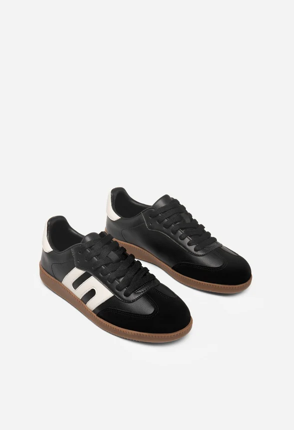 Nia Casual Sneaker - Image 4
