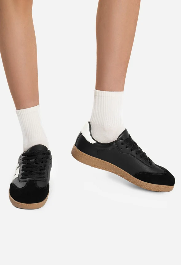 Nia Casual Sneaker - Image 7