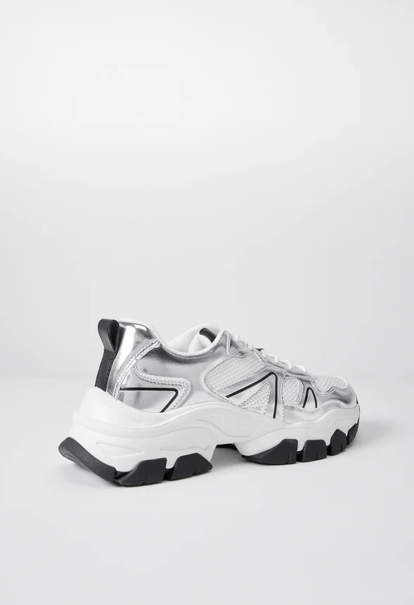 Constynce Sneaker - Image 5