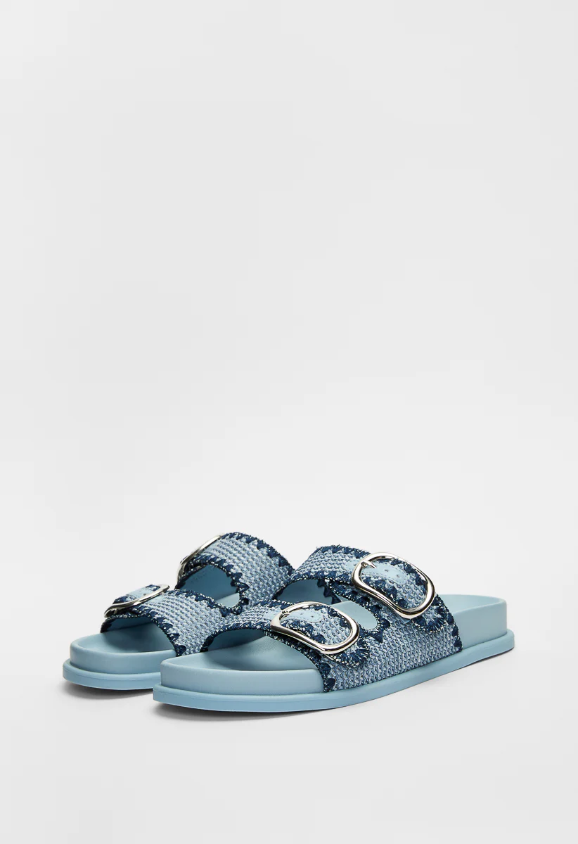 Cora Flat Sandal - Image 5