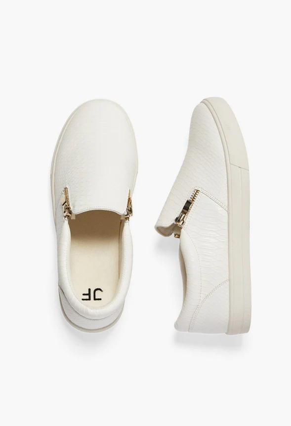 Courtlyn Slip-On Sneaker - Image 6