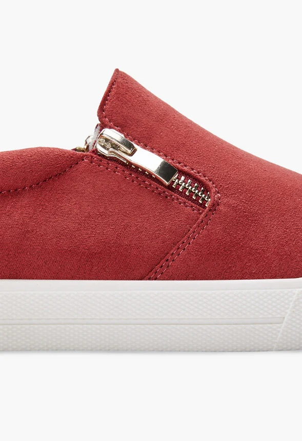 Courtlyn Slip-On Sneaker - Image 4