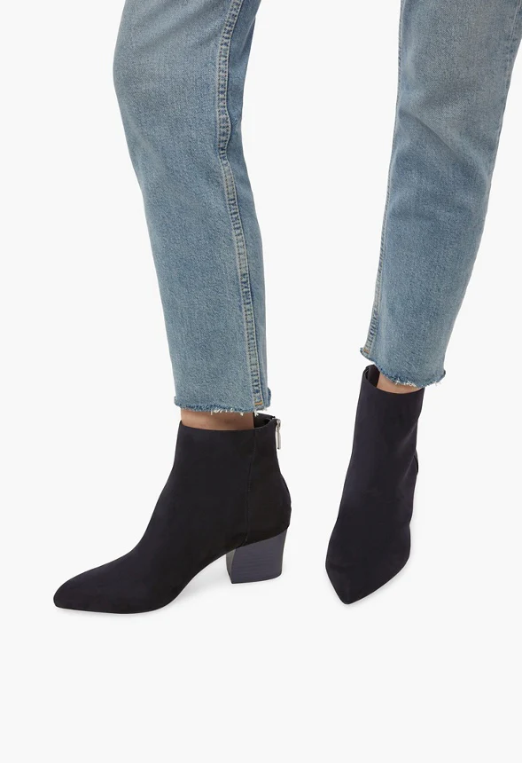 Cove Sleek Ankle Boot - Image 5