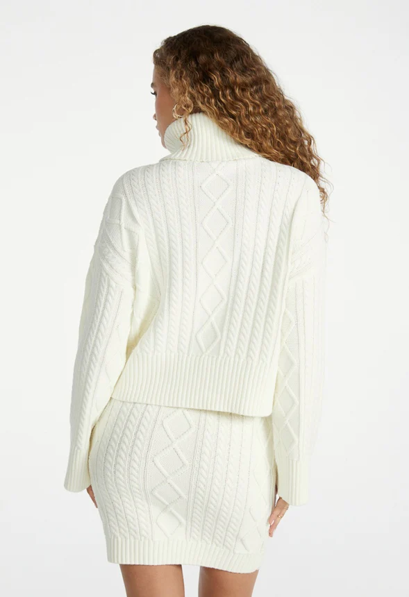 Cozy Turtleneck Sweater - Image 2