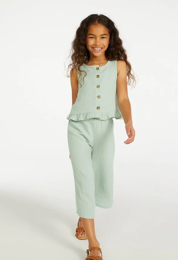 Crinkle Knit Ruffle Hem Tank - Image 3