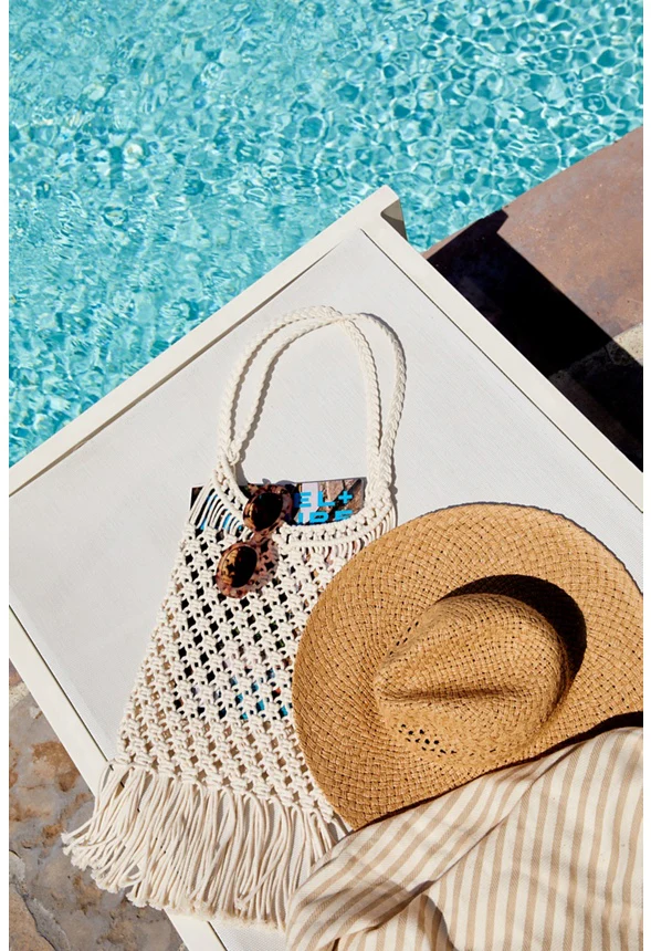 Crochet Fringe Shoulder Bag - Image 8