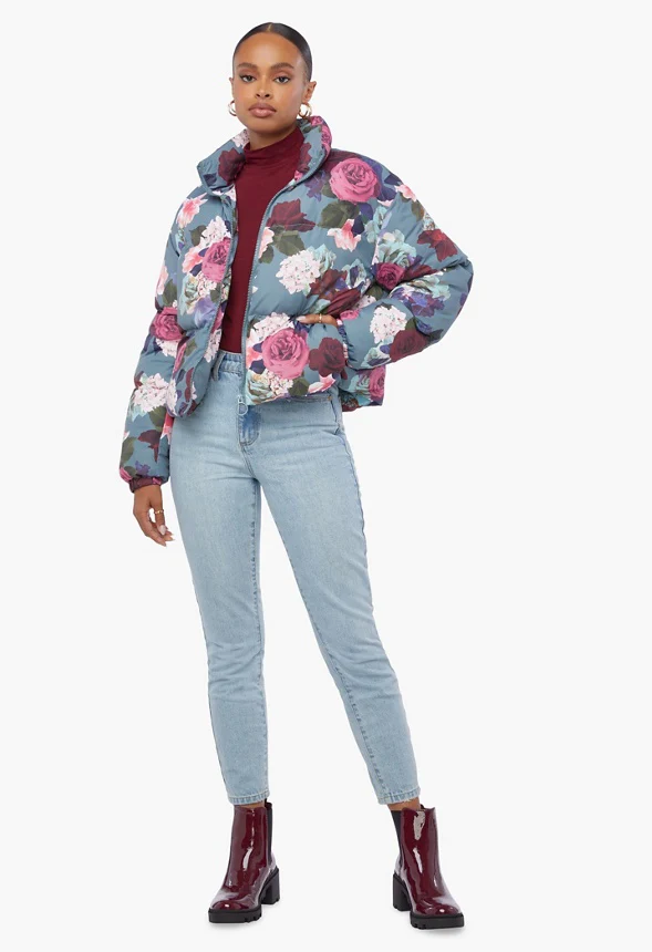 Cropped Puffer Jacket - Image 4