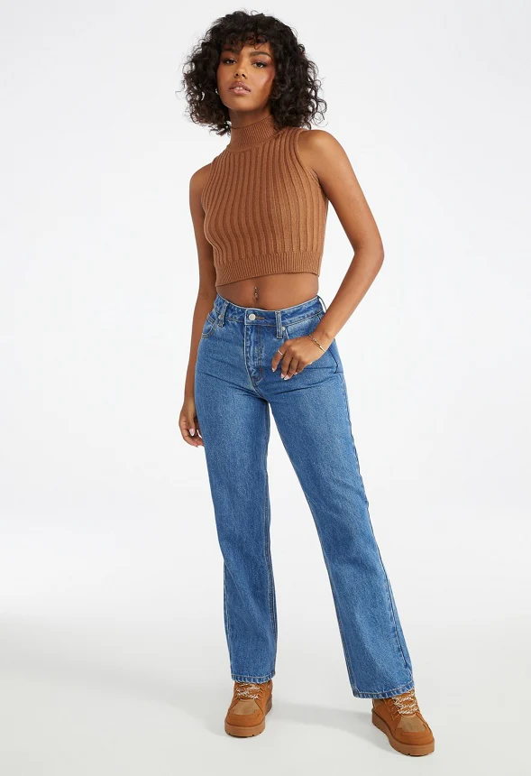 Cropped Sweater Tank - Image 5