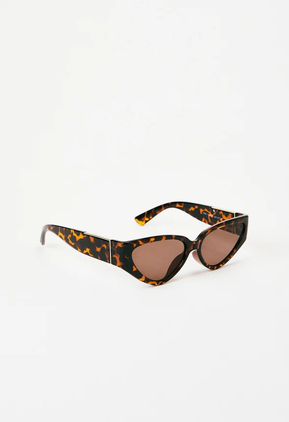Curved Cat-Eye Sunglasses - Image 3