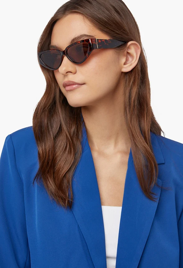Curved Cat-Eye Sunglasses - Image 3