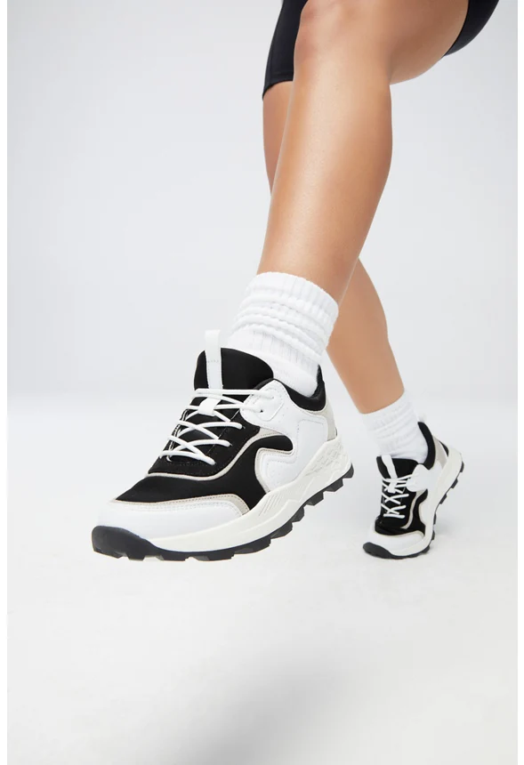 Cypress Athletic Sneaker - Image 10
