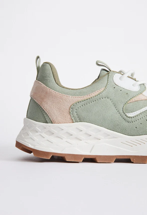 Cypress Athletic Sneaker - Image 9