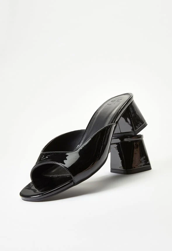 Dafne Heeled Sandal - Image 6