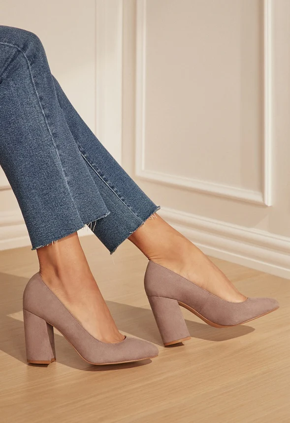 Daphne Block Heel Pump - Image 2